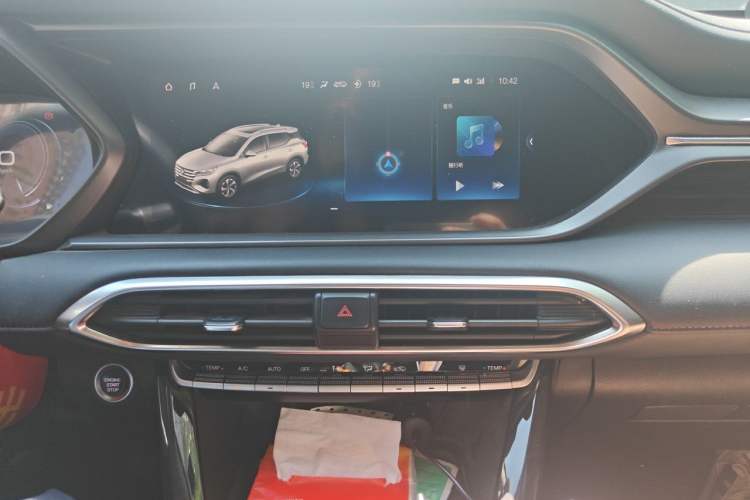 Used GAC Trumpchi GS4 2020 270T Automatic Luxury Smart Connectivity Version Audio And AC Panel