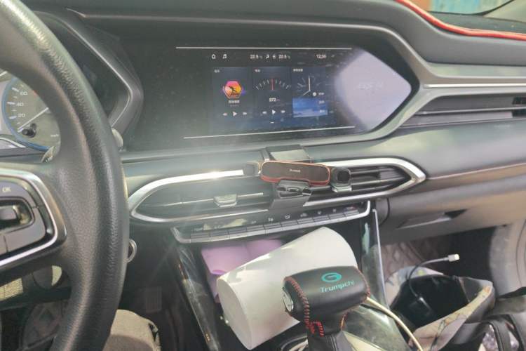 Used GAC Trumpchi GS4 2020 270T Automatic Elite Tech Edition Audio And AC Panel