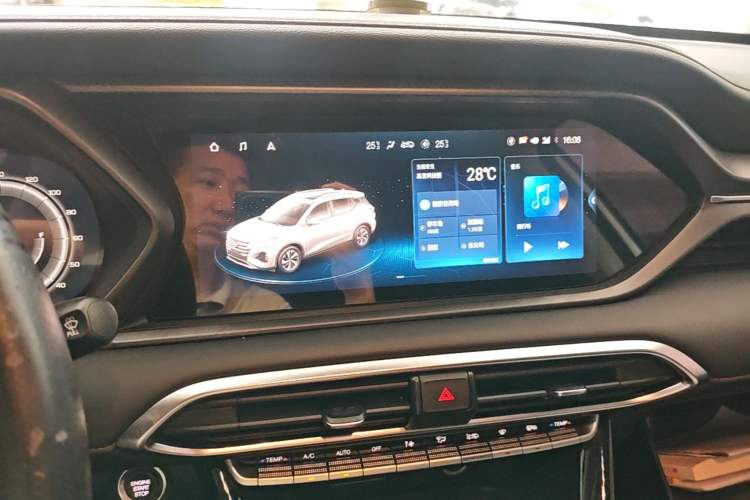 Used GAC Trumpchi GS4 2020 270T Automatic Smart Connectivity Edition Audio And AC Panel