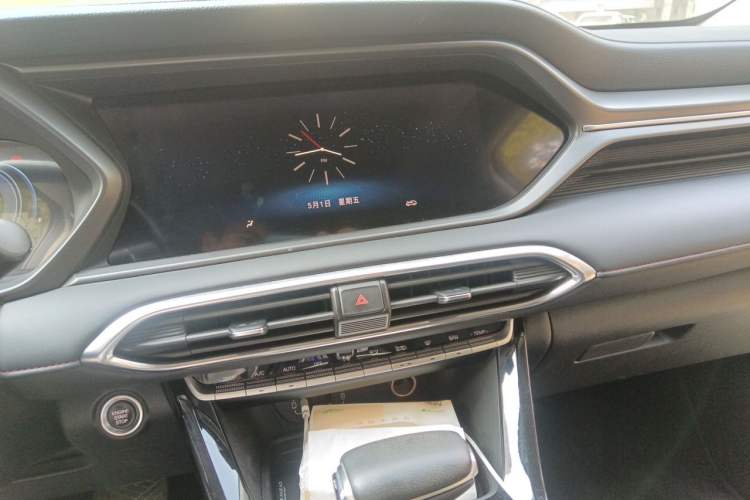 Used GAC Trumpchi GS4 2020 270T Automatic Smart Connectivity Edition Audio And AC Panel