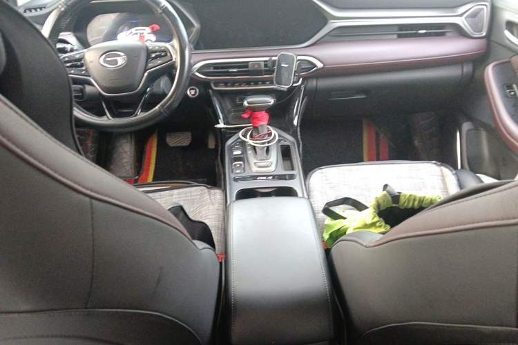 Used GAC Trumpchi GS4 2020 270T Automatic Smart Connectivity Edition Center Console