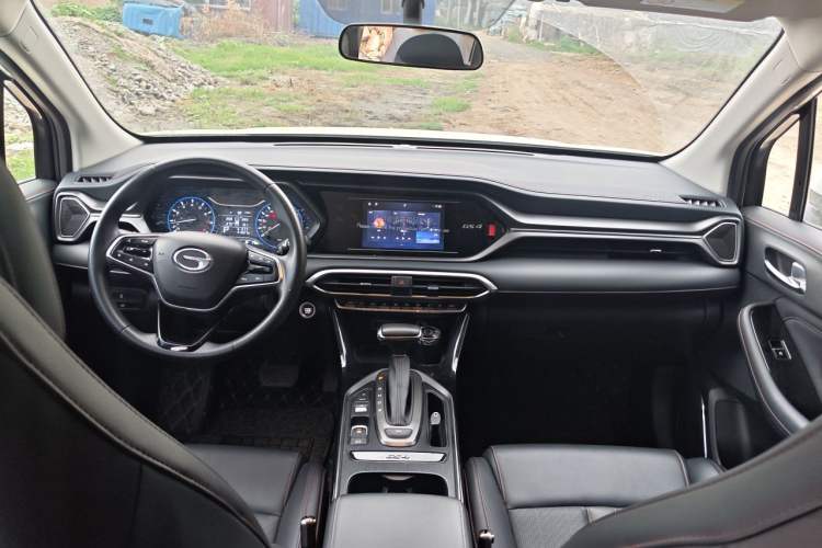 Used GAC Trumpchi GS4 2020 270T Automatic Elite Tech Edition Center Console