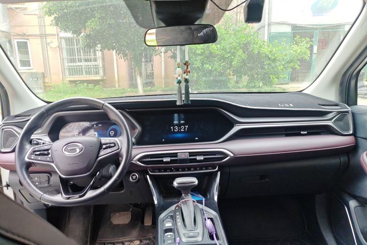 Used GAC Trumpchi GS4 2020 270T Automatic Smart Connectivity Edition Center Console