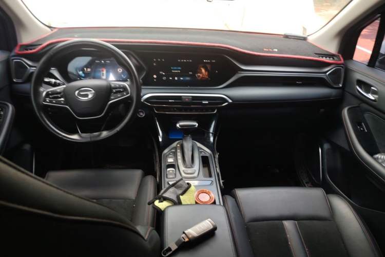 Used GAC Trumpchi GS4 2020 270T Automatic Luxury Edition Center Console