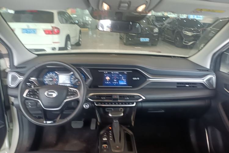 Used GAC Trumpchi GS4 2020 270T Automatic Elite Tech Edition Center Console