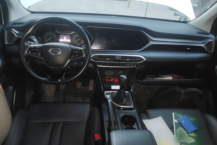 Used GAC Trumpchi GS4 2020 270T Manual Luxury Edition Center Console
