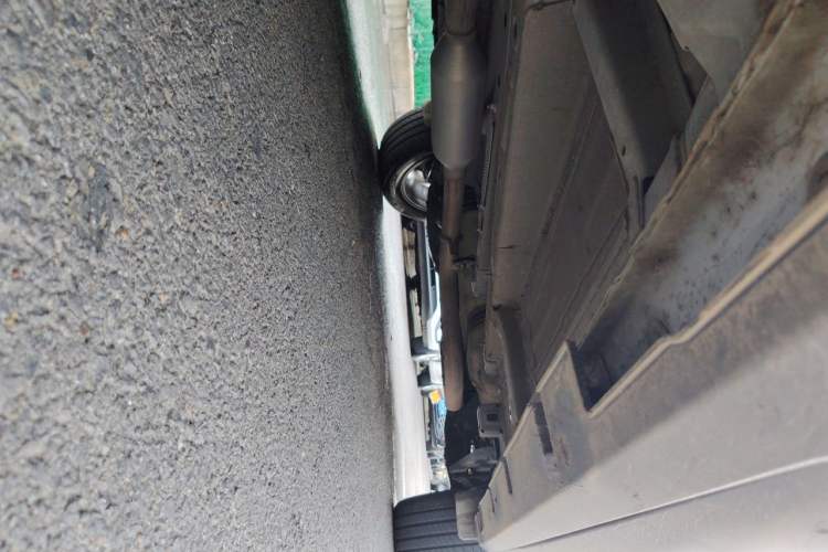 Used GAC Trumpchi GS4 2020 270T Automatic Smart Connectivity Edition Chassis Front Left