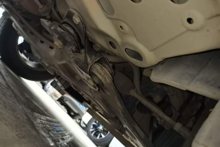 Used GAC Trumpchi GS4 2020 270T Automatic Elite Tech Edition Chassis Front Right