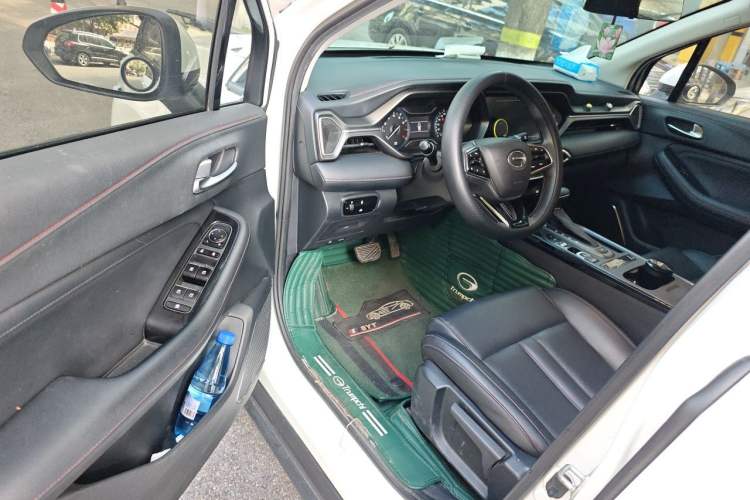Used GAC Trumpchi GS4 2020 270T Automatic Elite Tech Edition Driver Seat