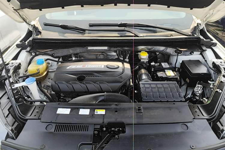 Used GAC Trumpchi GS4 2020 270T Automatic Elite Tech Edition Engine Bay