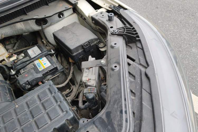 Used GAC Trumpchi GS4 2020 270T Manual Elite Edition Engine Bay Left