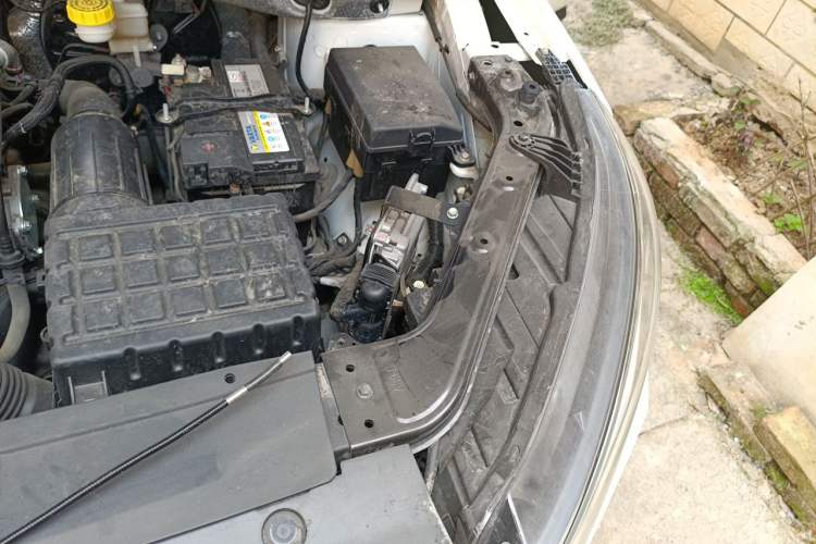 Used GAC Trumpchi GS4 2020 270T Automatic Smart Connectivity Edition Engine Bay Left