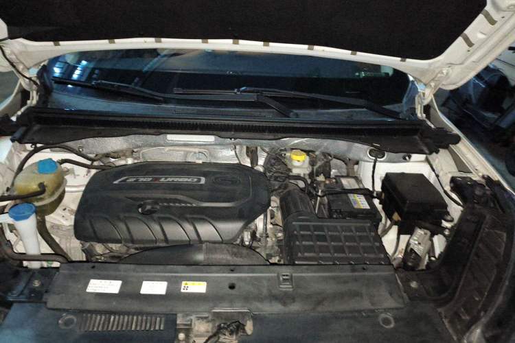 Used GAC Trumpchi GS4 2020 270T Automatic Luxury Smart Connectivity Version Engine Bay Left