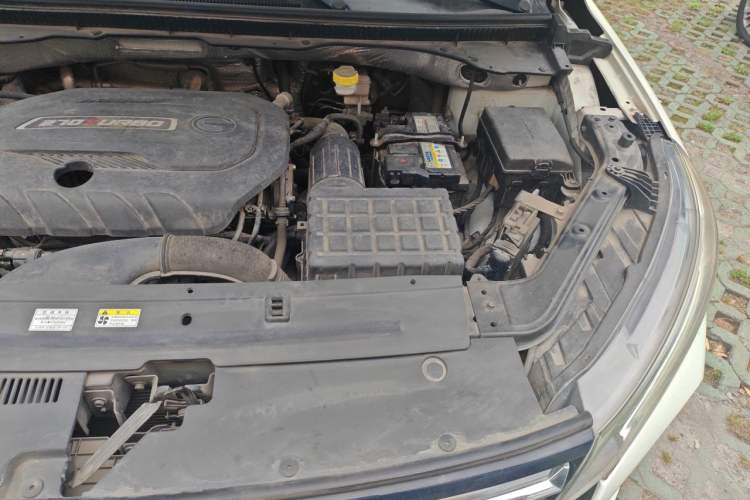 Used GAC Trumpchi GS4 2020 270T Automatic Smart Connectivity Edition Engine Bay Left
