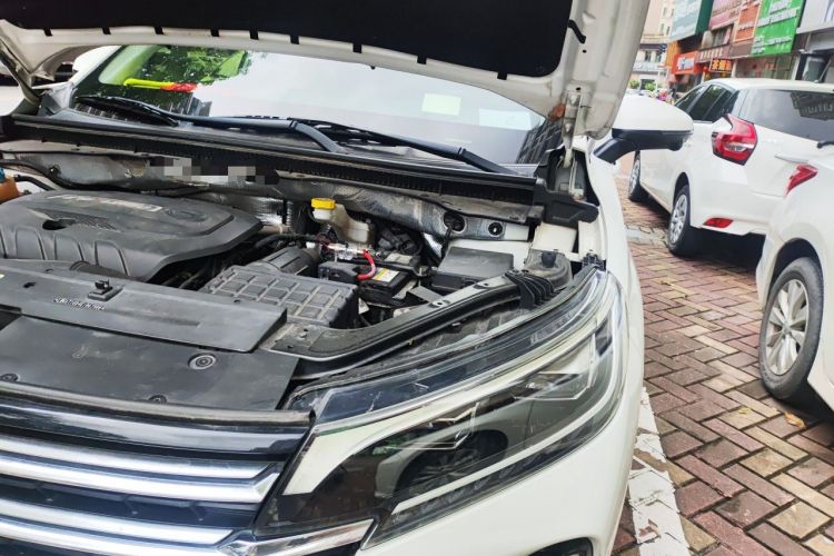 Used GAC Trumpchi GS4 2020 270T Automatic Luxury Edition Engine Bay Left