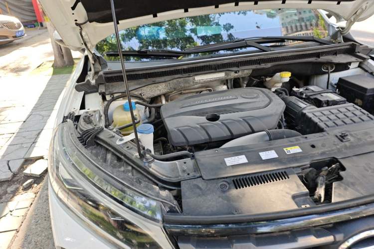 Used GAC Trumpchi GS4 2020 270T Automatic Elite Tech Edition Engine Bay Right