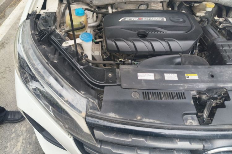 Used GAC Trumpchi GS4 2020 270T Automatic Comfort Edition Engine Bay Right