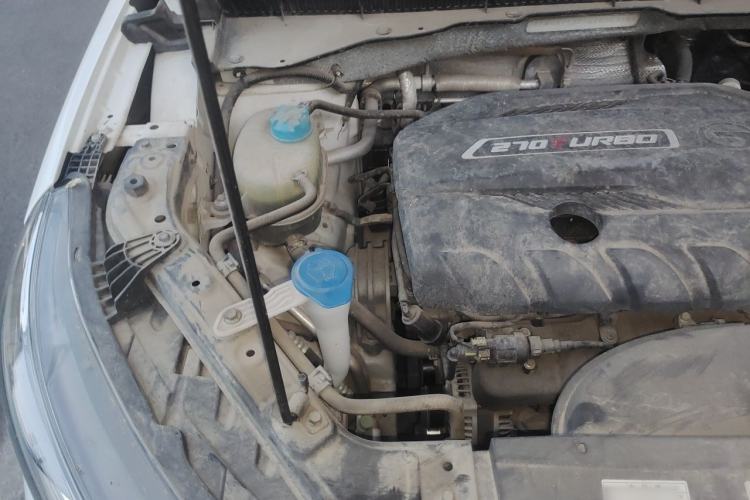 Used GAC Trumpchi GS4 2020 270T Manual Luxury Edition Engine Bay Right