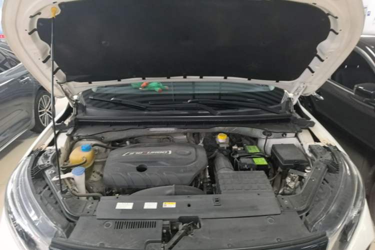 Used GAC Trumpchi GS4 2020 270T Automatic Comfort Edition Engine Bay