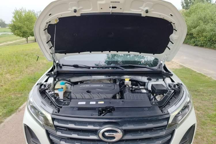 Used GAC Trumpchi GS4 2020 270T Automatic Elite Tech Edition Engine Bay