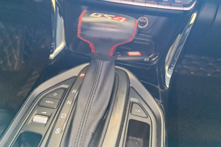 Used GAC Trumpchi GS4 2020 270T Automatic Smart Connectivity Edition Gear Lever