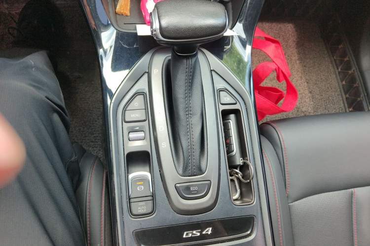 Used GAC Trumpchi GS4 2020 270T Automatic Smart Connectivity Edition Gear Lever
