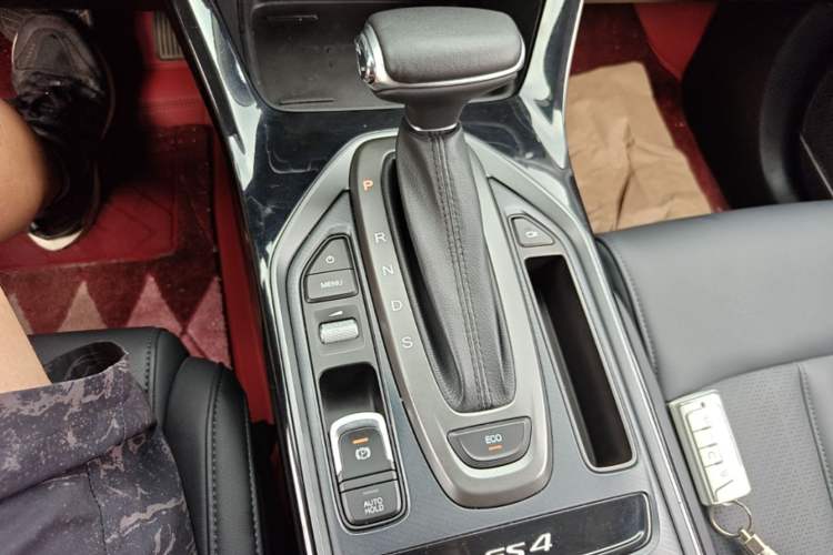 Used GAC Trumpchi GS4 2020 270T Automatic Smart Connectivity Edition Gear Lever