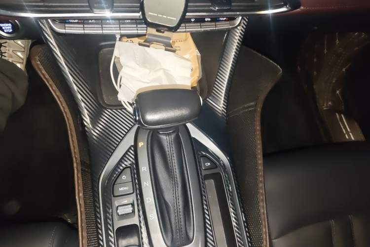 Used GAC Trumpchi GS4 2020 270T Automatic Smart Connectivity Edition Gear Lever