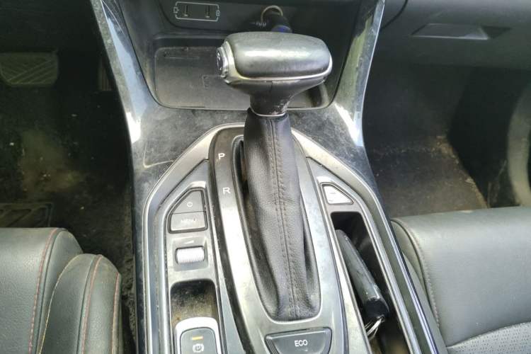 Used GAC Trumpchi GS4 2020 270T Automatic Smart Connectivity Edition Gear Lever