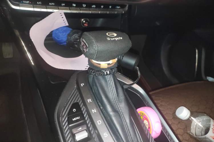 Used GAC Trumpchi GS4 2020 270T Automatic Elite Tech Edition Gear Lever