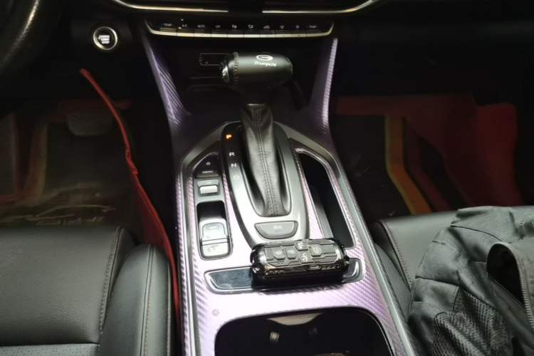 Used GAC Trumpchi GS4 2020 270T Automatic Elite Tech Edition Gear Lever