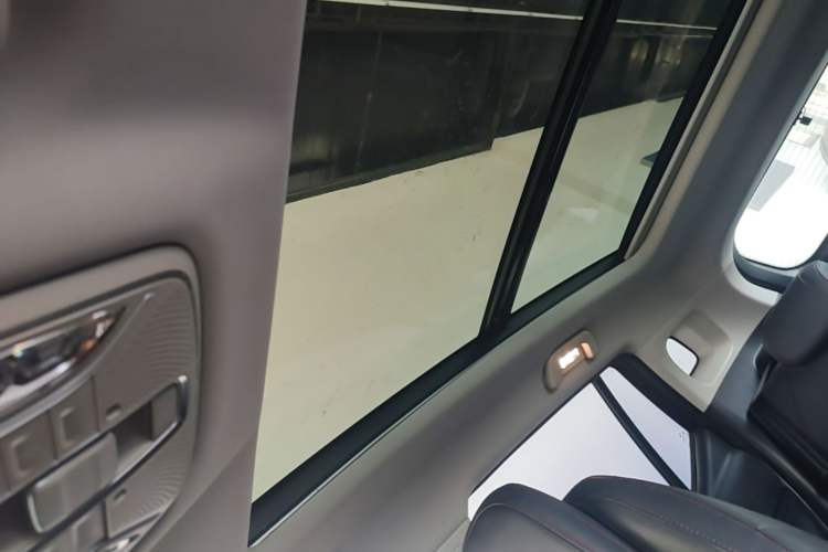 Used GAC Trumpchi GS4 2020 270T Automatic Elite Tech Edition Headliner