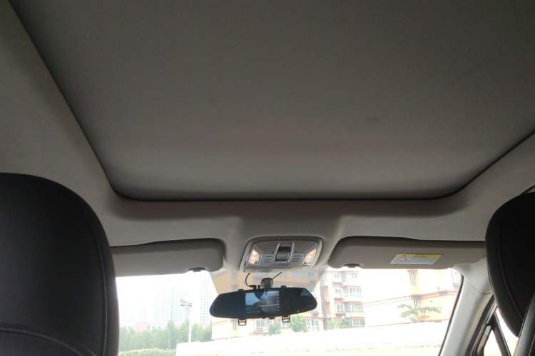 Used GAC Trumpchi GS4 2020 270T Automatic Luxury Smart Connectivity Version Headliner