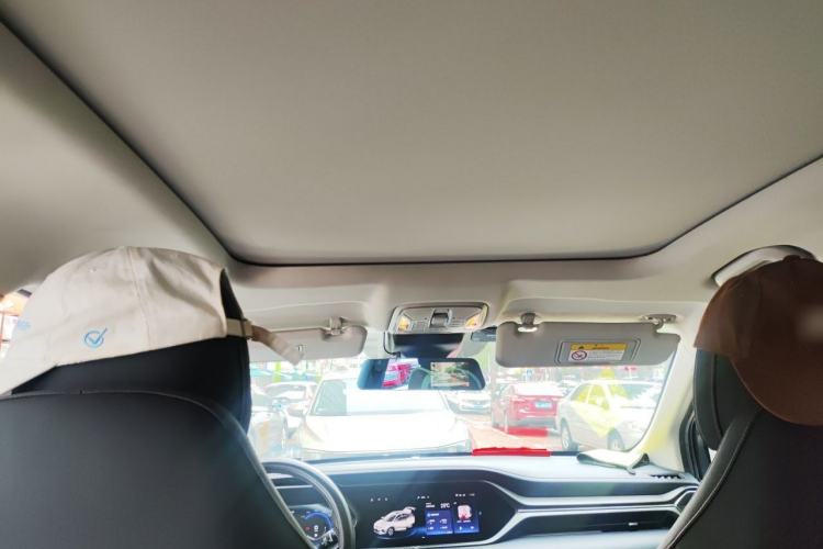 Used GAC Trumpchi GS4 2020 270T Automatic Luxury Edition Headliner