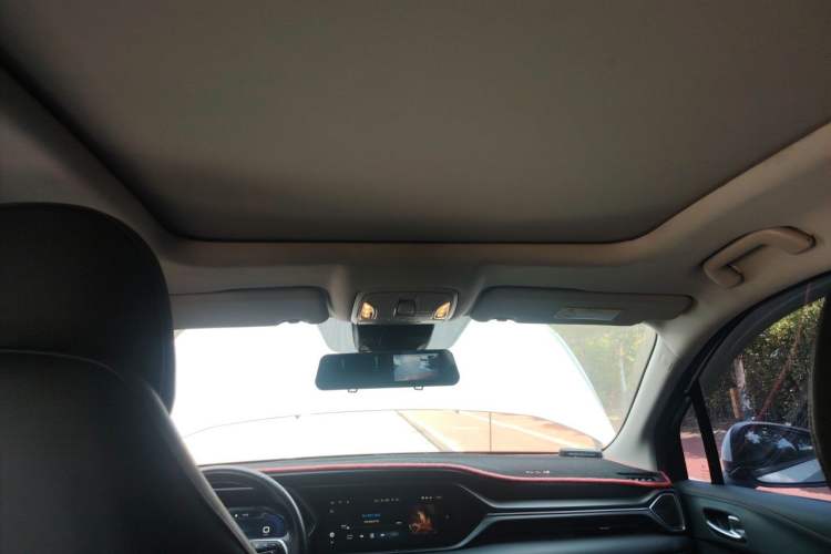 Used GAC Trumpchi GS4 2020 270T Automatic Luxury Edition Headliner