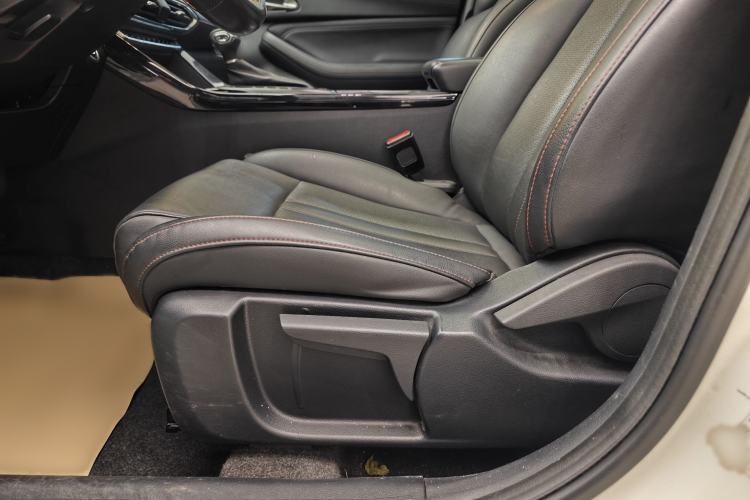Used GAC Trumpchi GS4 2020 270T Automatic Elite Tech Edition Interior 10