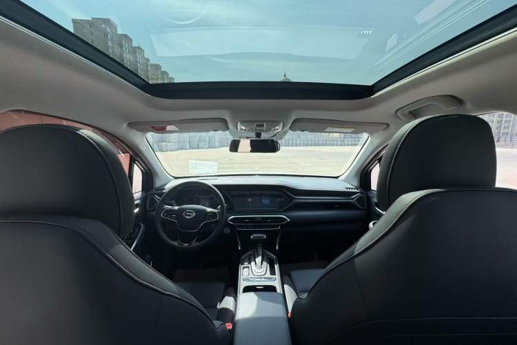 Used GAC Trumpchi GS4 2020 270T Automatic Elite Tech Edition Interior 3
