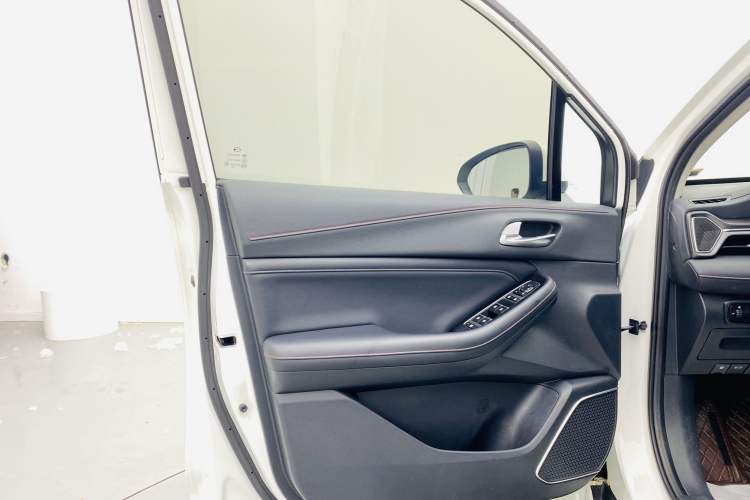 Used GAC Trumpchi GS4 2020 270T Automatic Elite Tech Edition Interior 6