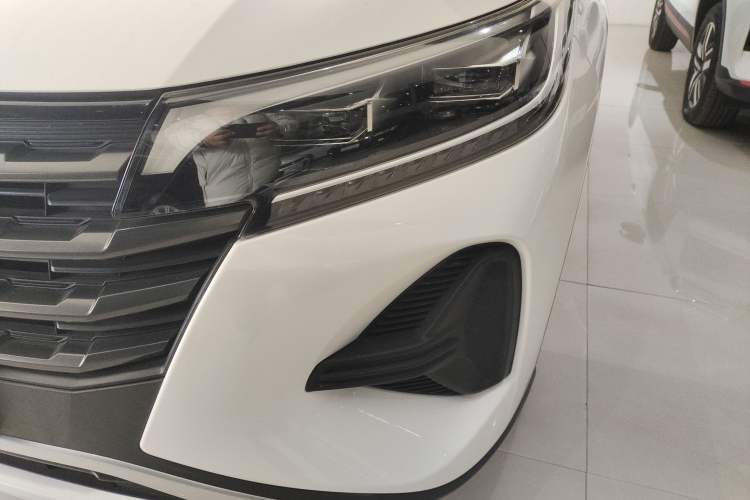 Used GAC Trumpchi GS4 2020 270T Automatic Elite Tech Edition Left Front Headlight