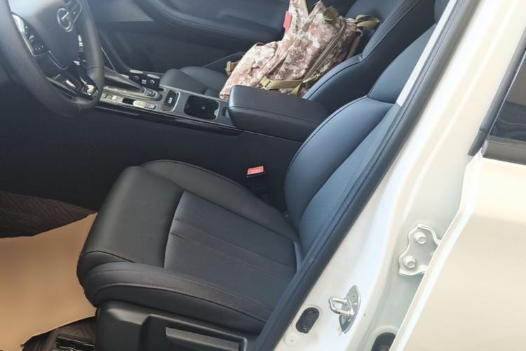 Used GAC Trumpchi GS4 2020 270T Automatic Elite Tech Edition Left Front Seat