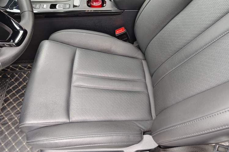 Used GAC Trumpchi GS4 2020 270T Automatic Elite Tech Edition Left Front Seat
