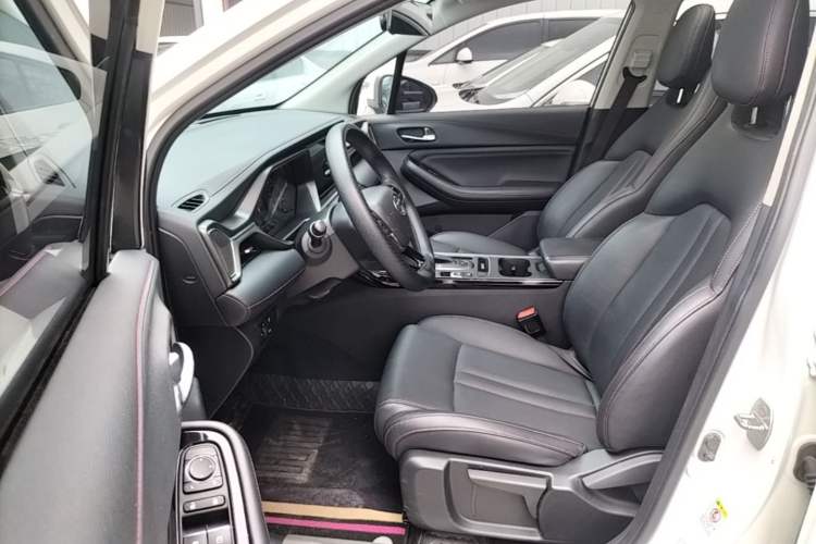 Used GAC Trumpchi GS4 2020 270T Automatic Elite Tech Edition Left Front Seat