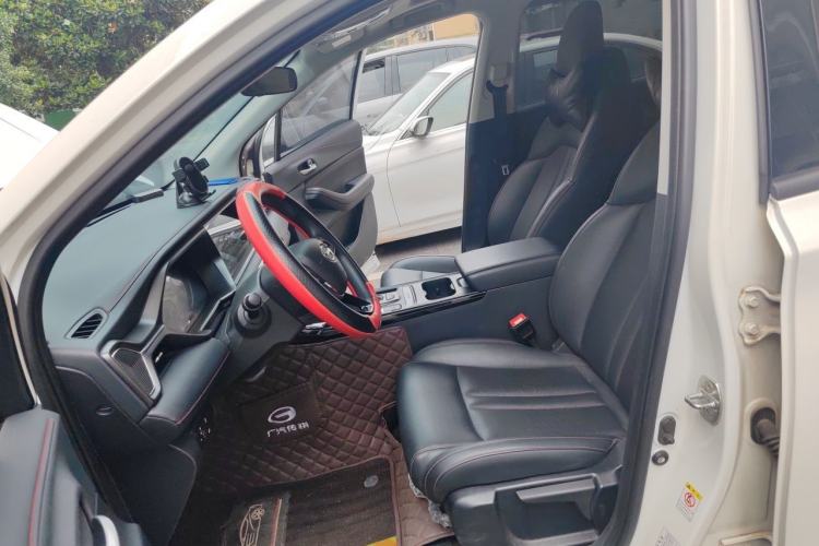 Used GAC Trumpchi GS4 2020 270T Automatic Luxury Smart Connectivity Version Left Front Seat