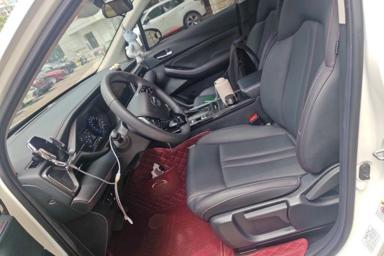 Used GAC Trumpchi GS4 2020 270T Automatic Elite Tech Edition Left Front Seat