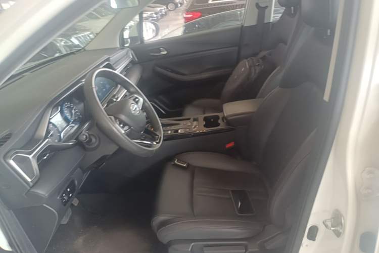 Used GAC Trumpchi GS4 2020 270T Automatic Elite Tech Edition Left Front Seat