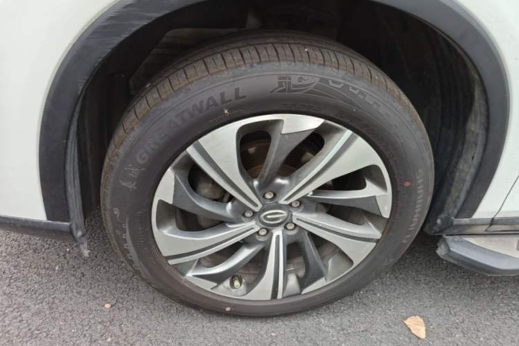 Used GAC Trumpchi GS4 2020 270T Automatic Smart Connectivity Edition Left Front Wheel Hub