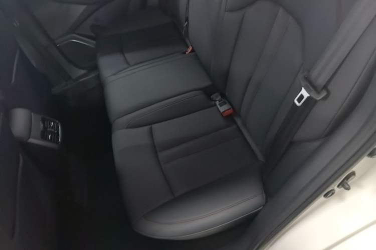 Used GAC Trumpchi GS4 2020 270T Automatic Comfort Edition Left Rear Seat