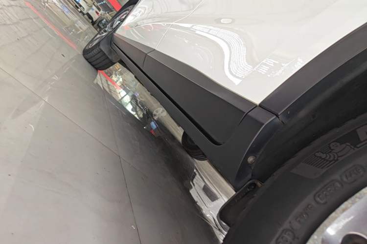Used GAC Trumpchi GS4 2020 270T Automatic Smart Connectivity Edition Left Side Sill