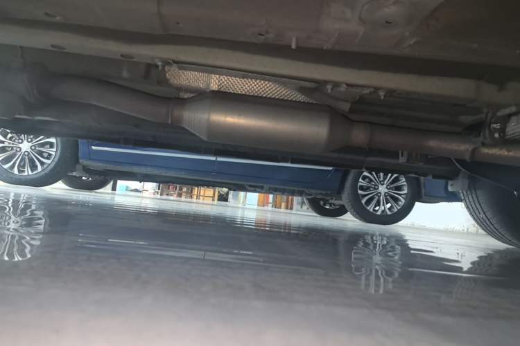 Used GAC Trumpchi GS4 2020 270T Automatic Elite Tech Edition Left Side Sill