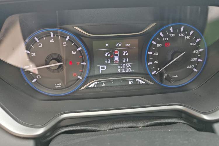 Used GAC Trumpchi GS4 2020 270T Automatic Elite Tech Edition Odometer Close Up